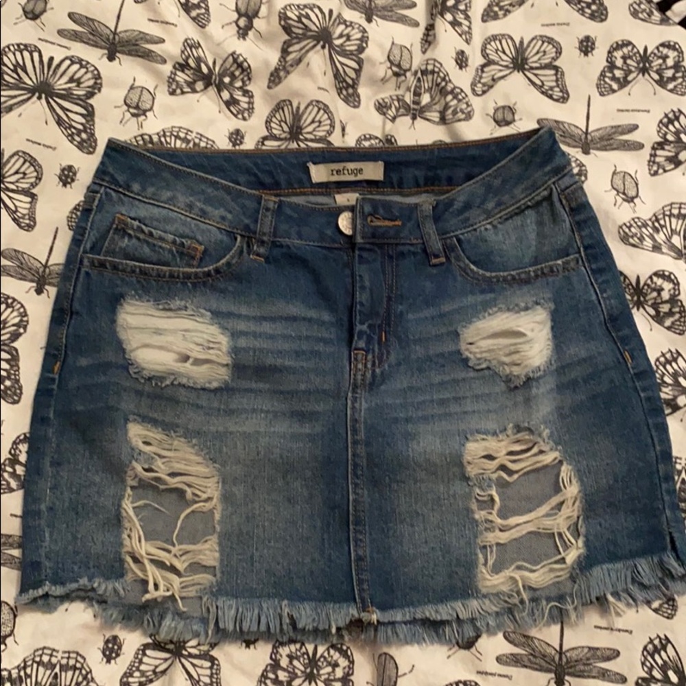 Denim distressed skirt